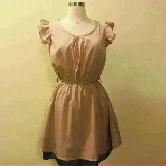 CHIFFON LIKE SHORT SEMI FORMAL DRESS - Picture 1 of 4